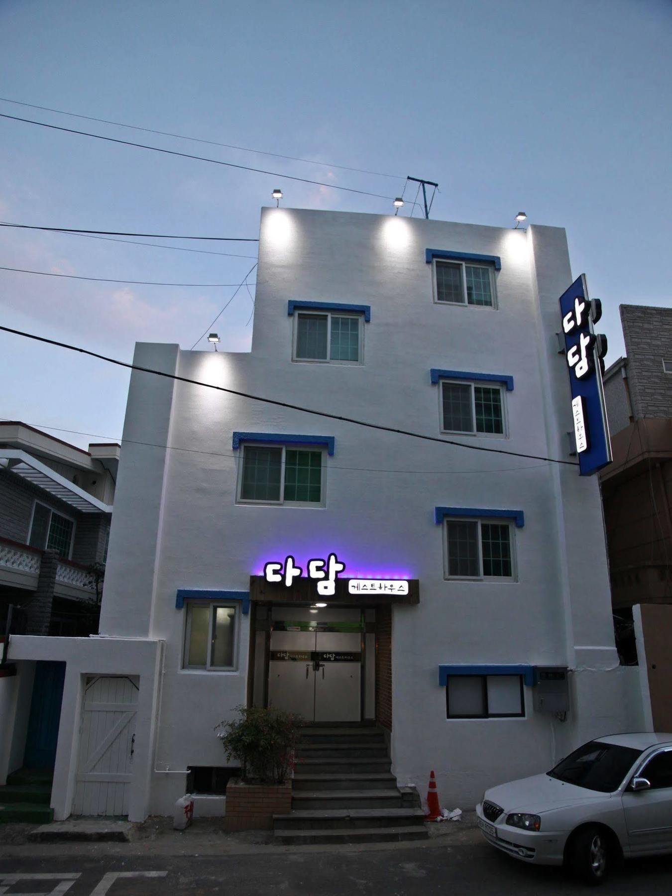 Dadam Guesthouse Yeosu Extérieur photo